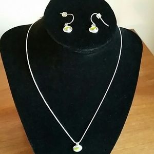 Lia Sophia green cats eye necklace & earrings